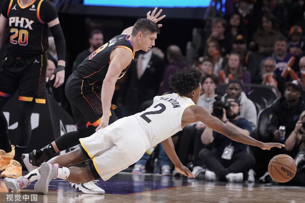 虽然球队在 虽然球队在