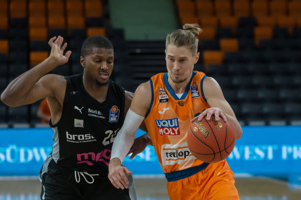 了不少积极 了不少积极